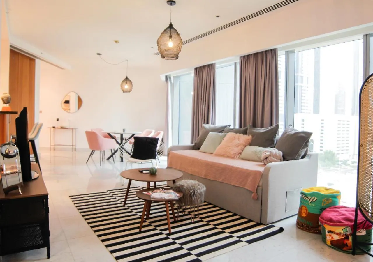 Nasma Luxury Stays - Central Park Tower Dubai 0*,
